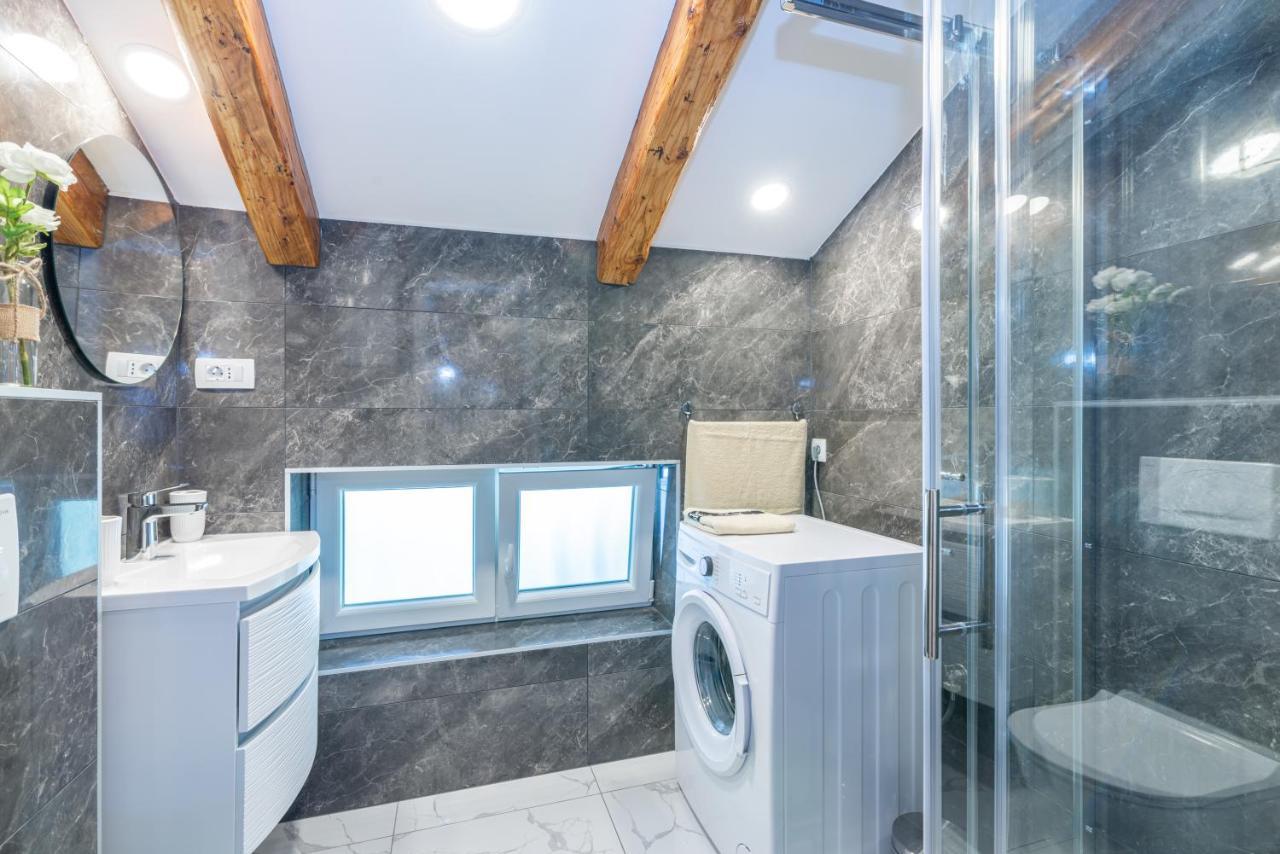 Apartments Virna Opatija Ngoại thất bức ảnh