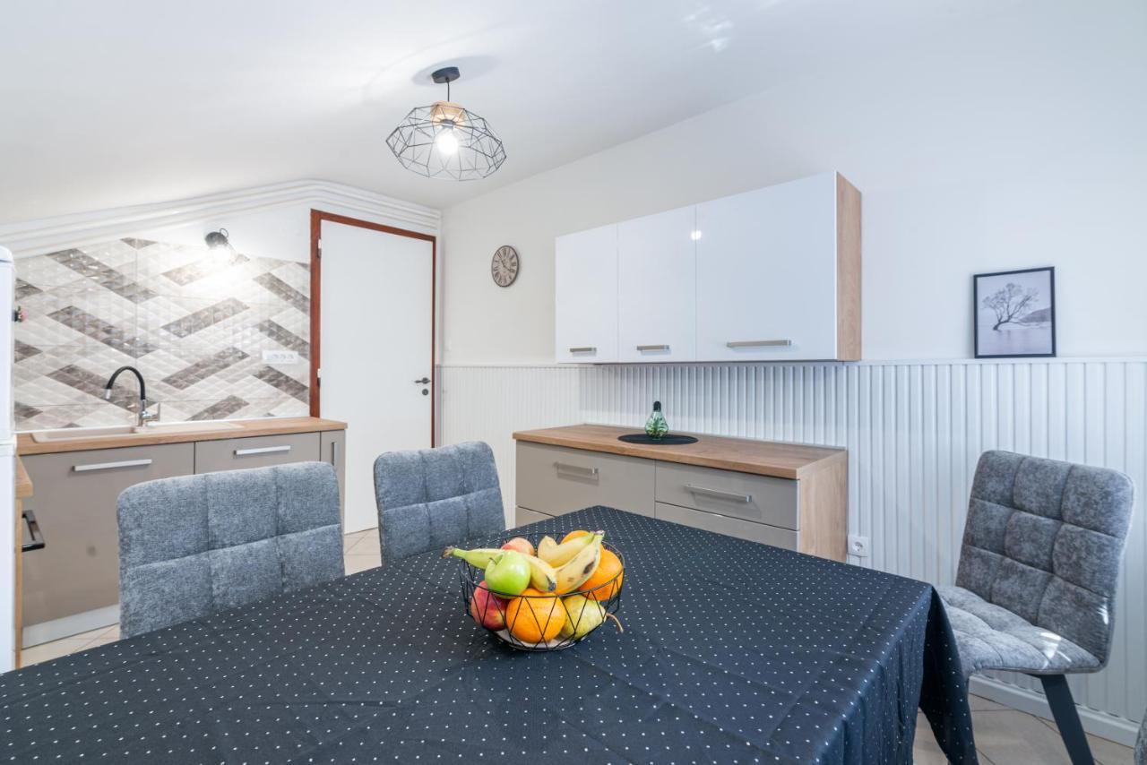 Apartments Virna Opatija Ngoại thất bức ảnh